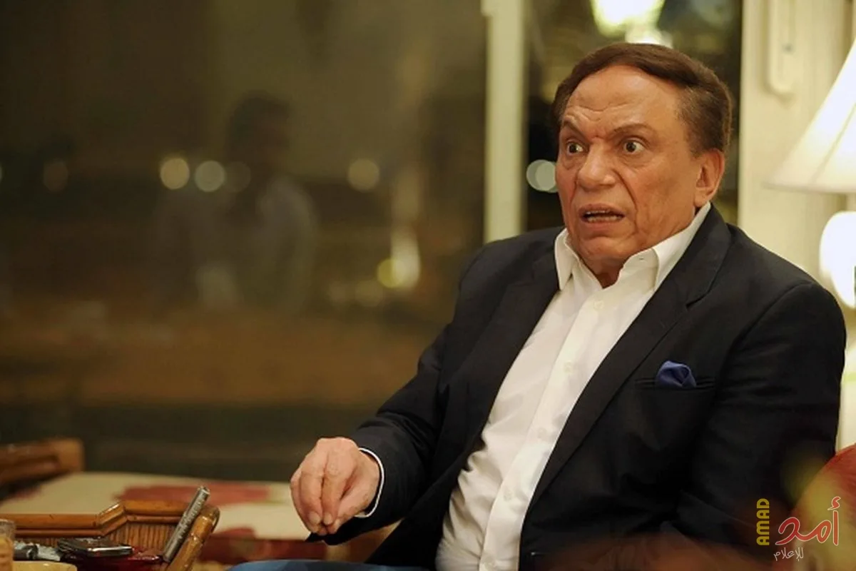 الحقيقة وراء ظهور عادل إمام ليلاً في شوارع القاهرة مع لبلبة