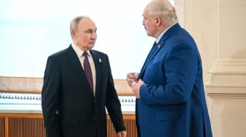 الرئيس الروسي ونظيره البيلاروسي يناقشان عبر الهاتف الأوضاع في أوكرانيا والشرق الأوسط.