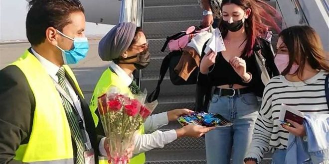 3 طائرات قادمة من ألمانيا بين 20 رحلة تصل إلى مطار مرسى علم اليوم 3 طائرات قادمة من ألمانيا بين 20 رحلة تصل إلى مطار مرسى علم اليوم