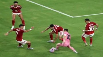 “3 ملايين لكل لاعب”.. مكافآت التحفيز الاستثنائية للأهلي قبل المباراة.