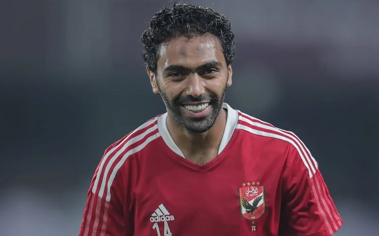 الشحات: كنت أولى بجائزة أفضل لاعب في إفريقيا الشحات: كنت أولى بجائزة أفضل لاعب في إفريقيا