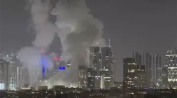 إصابات وخسائر كبيرة نتيجة سقوط صواريخ إيرانية على تل أبيب، حسب البث الإسرائيلي