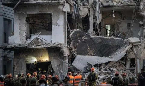 4 إسرائيليين لقوا حتفهم و87 مصابًا نتيجة الهجوم الإيراني الأخير 4 إسرائيليين لقوا حتفهم و87 مصابًا نتيجة الهجوم الإيراني الأخير