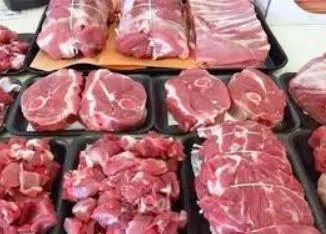 عروض مثيرة لمحلات اللحوم في دمياط.. واللحوم المحلية والبرازيلية في الصدارة
