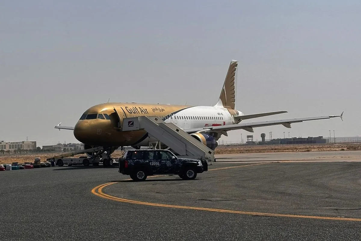 “الطيران المدني”: aterrizaje seguro de un avión en Kuwait tras un aviso de bomba a bordo “الطيران المدني”: aterrizaje seguro de un avión en Kuwait tras un aviso de bomba a bordo