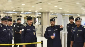 العدواني يزور المطار: أقصى استعداد لاستقبال الحجاج