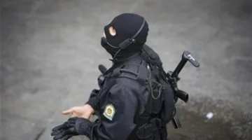 إيران: توقيف شخصين مرتبطين بالموساد