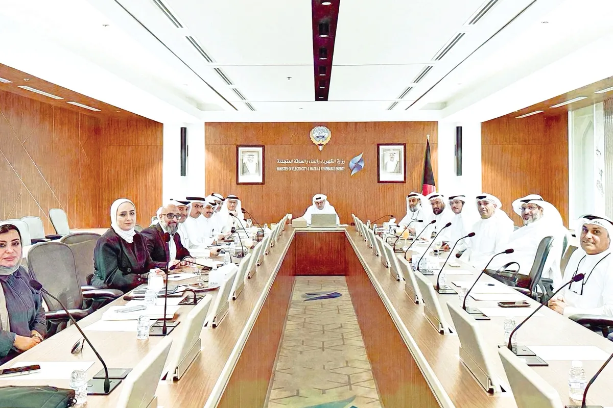 المخيزيم: تدابير وقائية لتقليل تأثيرات الأوضاع الإقليمية على الموارد الأساسية. المخيزيم: تدابير وقائية لتقليل تأثيرات الأوضاع الإقليمية على الموارد الأساسية.