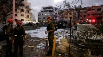 إعلام الاحتلال: هبوط دفعة من الصواريخ الإيرانية في حيفا وتل أبيب وهرتسيليا