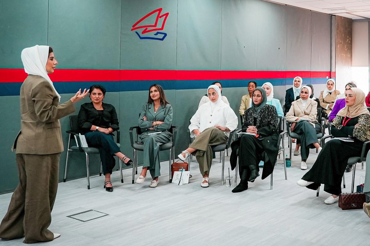 بنك الخليج يستمر في تنظيم الجلسات الشهرية «WOW» لدعم تمكين المرأة بنك الخليج يستمر في تنظيم الجلسات الشهرية «WOW» لدعم تمكين المرأة