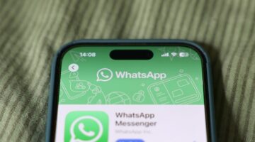 إعلانات مروّجة عبر «واتساب»