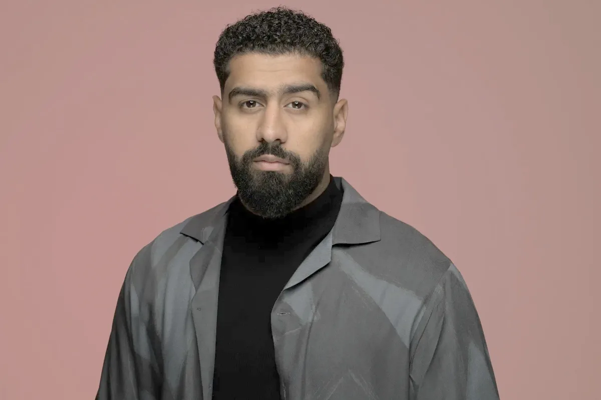 بدر الشعيبي يعبر عن سعادته بنجاح “شي لله” بدر الشعيبي يعبر عن سعادته بنجاح “شي لله”