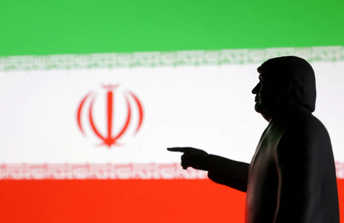 وول ستريت جورنال: ترامب أخبر كبار مساعديه بموافقته على خطط الهجوم على إيران دون إصدار أمر التنفيذ. وول ستريت جورنال: ترامب أخبر كبار مساعديه بموافقته على خطط الهجوم على إيران دون إصدار أمر التنفيذ.