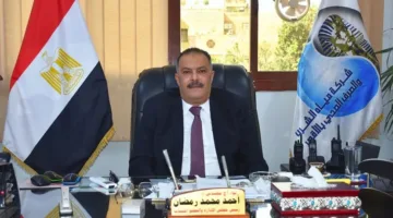 مياه الأقصر تعمل على مد خدمات الصرف الصحي إلى شارع مصر