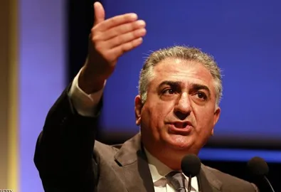 فوكس نيوز: ابن شاه إيران يناقش مع الكونجرس الأمريكي احتمالات ما بعد تغيير النظام في طهران فوكس نيوز: ابن شاه إيران يناقش مع الكونجرس الأمريكي احتمالات ما بعد تغيير النظام في طهران