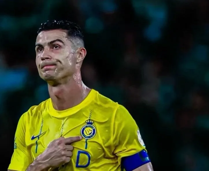 رونالدو يقرر موقفه بشأن اللعب في كأس العالم للأندية رونالدو يقرر موقفه بشأن اللعب في كأس العالم للأندية