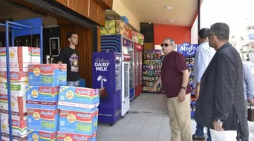 محافظ بورسعيد يُعلن عن خطة لمعالجة مشكلات الصرف الصحي وتحسين الخدمات في حي الزهور