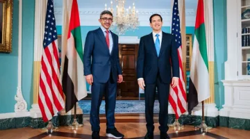 وزيرا خارجية الإمارات وأمريكا يتناولان طرق تعزيز الشراكة الاستراتيجية.