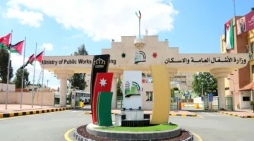 إطلاق مشروع لصيانة وتوسيع الطرق الرئيسية في منطقة الأغوار ولواء ناعور