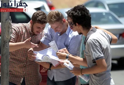 طلبة “التوجيهي” يختبرون اليوم في اللغة العربية طلبة “التوجيهي” يختبرون اليوم في اللغة العربية