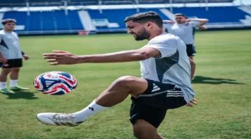 كورة توضح أسباب عدم مشاركة المغربي عطية الله في مباراة الأهلي ضد باتشوكا الودية