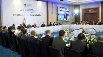 مدبولي يقود ندوة حول تحسينات هيكلية لتعزيز قدرة القطاع الخاص على المنافسة