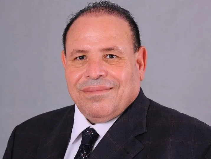 الجوهري الشبيني، خبير الطاقة العالمي، يدعو إلى تشجيع الاستثمارات في قطاع استغلال الطاقة. الجوهري الشبيني، خبير الطاقة العالمي، يدعو إلى تشجيع الاستثمارات في قطاع استغلال الطاقة.