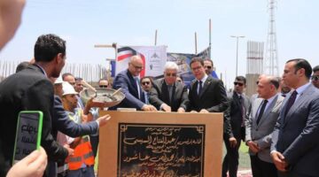 وزير التعليم العالي ومحافظ القليوبية ورئيس جامعة بنها يطلقون مجموعة من المشاريع في الجامعة.
