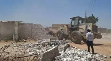 إزالة عاجلة لأربع عشرة حالة بناء مخالف في الوحدة المحلية بكفر أيوب