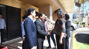 قوافل العطاء تصل إلى الجفيرة: محافظ مطروح يستقبل نبيلة مكرم لإطلاق مبادرة تنموية متكاملة
