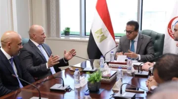 وزير الصحة يعقد لقاءً مع المدير التنفيذي لشركة جنرال إليكتريك هيلث كير المتخصصة في الرعاية الصحية