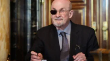 ذكرى ميلاد سلمان رشدي، مؤلف “آيات شيطانية”: حين تحمل الفارس المطارد عواقب تساؤلاته.