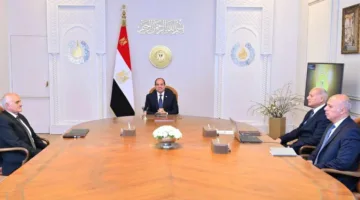 السيسي يطلق مشروع “مصر معكم” ويأمر بتوسيع نطاق دعم أسر الشهداء والمصابين.