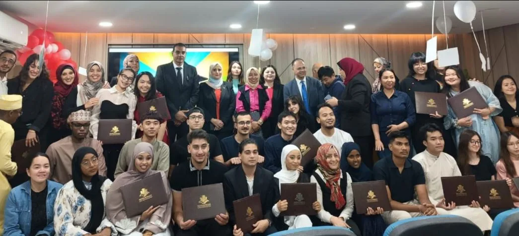 التعليم العالي: إقامة حفل تخرج لطلبة المركز الثقافي المصري لتعليم العربية لغير الناطقين بها التعليم العالي: إقامة حفل تخرج لطلبة المركز الثقافي المصري لتعليم العربية لغير الناطقين بها