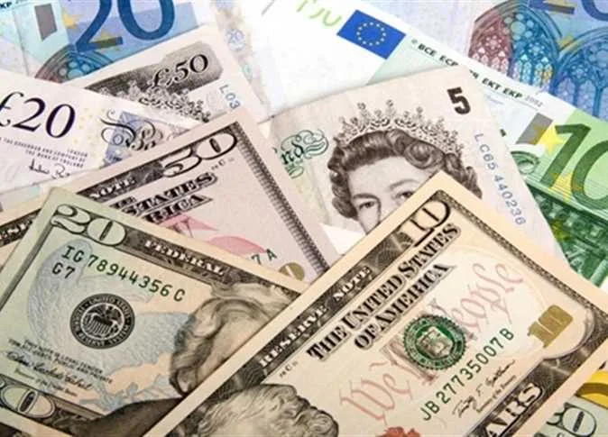 إيداعات العملة الأجنبية غير الحكومية في البنوك تصل إلى 3.12 تريليون جنيه بحلول نهاية أبريل الماضي. إيداعات العملة الأجنبية غير الحكومية في البنوك تصل إلى 3.12 تريليون جنيه بحلول نهاية أبريل الماضي.
