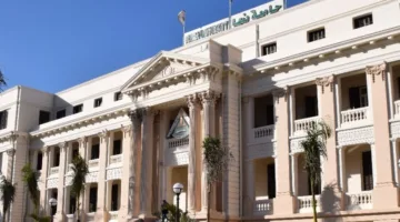 مستشفيات بنها الجامعية تعلن حالة الطوارئ تحضيراً لعيد الأضحى