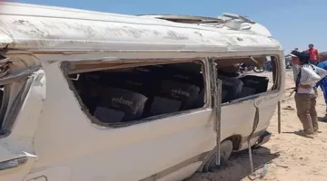 6 جرحى نتيجة انقلاب حافلة صغيرة في أسيوط