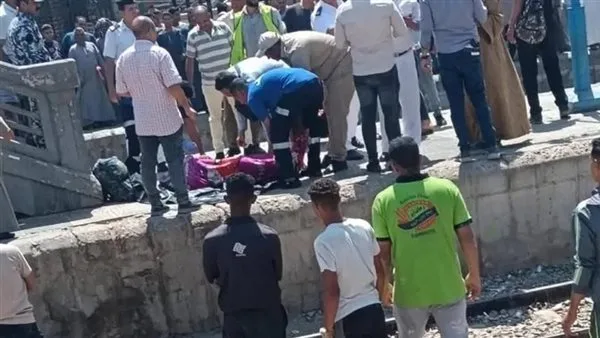 إطلاق نار ثأري يسقط شابًا داخل محطة جرجا في سوهاج أثناء عودته مع أسرته إطلاق نار ثأري يسقط شابًا داخل محطة جرجا في سوهاج أثناء عودته مع أسرته