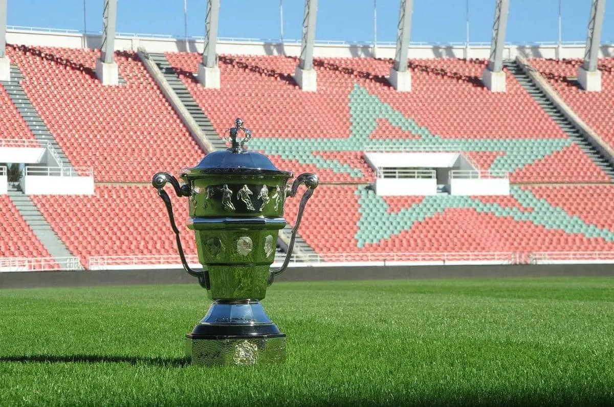 نهائي كأس العرش: نهضة بركان وأولمبيك آسفي تسعيان للفوز بالبطولة نهائي كأس العرش: نهضة بركان وأولمبيك آسفي تسعيان للفوز بالبطولة