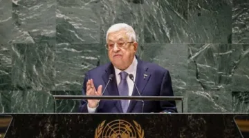 محمود عباس يؤكد تأييده لمبدأ الدولتين قبيل المؤتمر الدولي