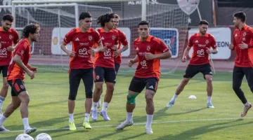 أبرز اللاعبين البدلاء في الأهلي مثل زيزو وتريزيجيه خلال المباراة الودية ضد باتشوكا استعدادًا لكأس العالم للأندية.