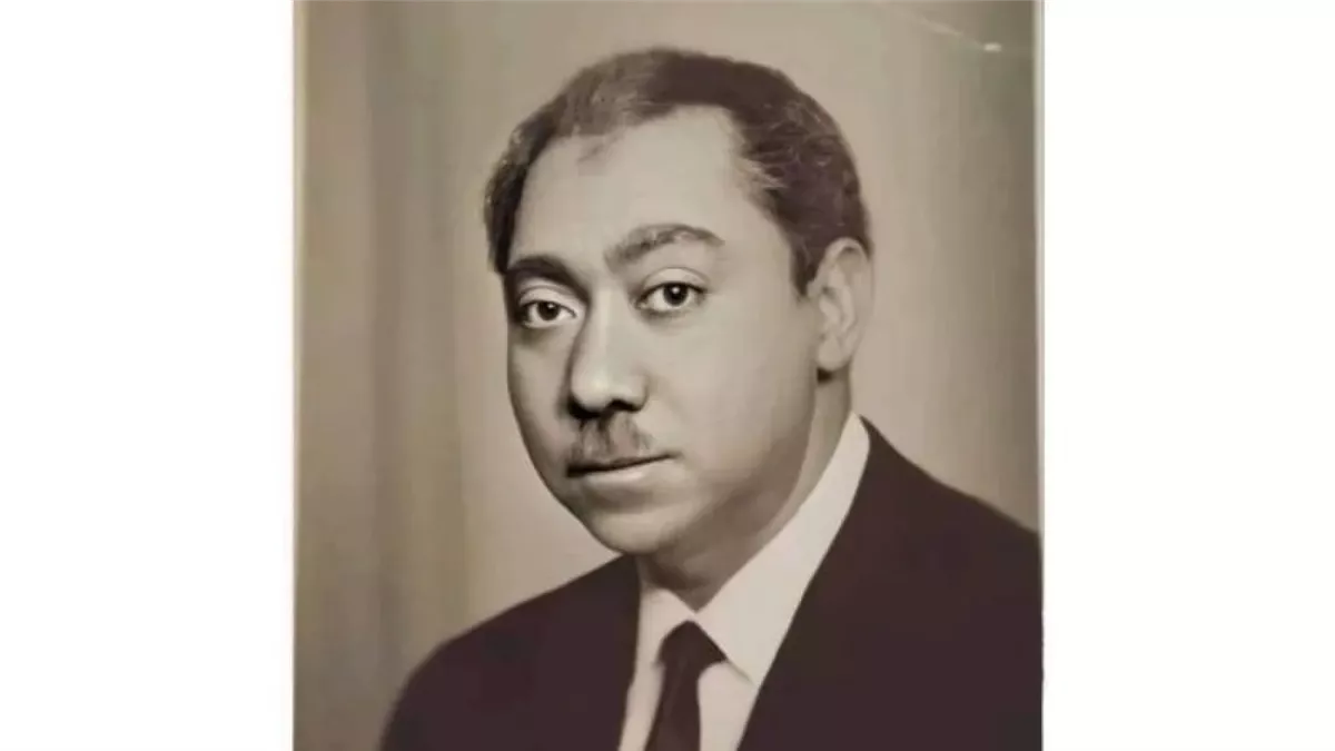 <strong> سيد قطب</strong>