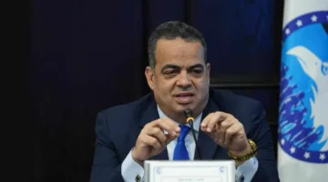 عصام هلال: تصريح وزارة الخارجية يعكس احترام السيادة الوطنية وتنظيم دخول الوفود إلى حدود غزة.