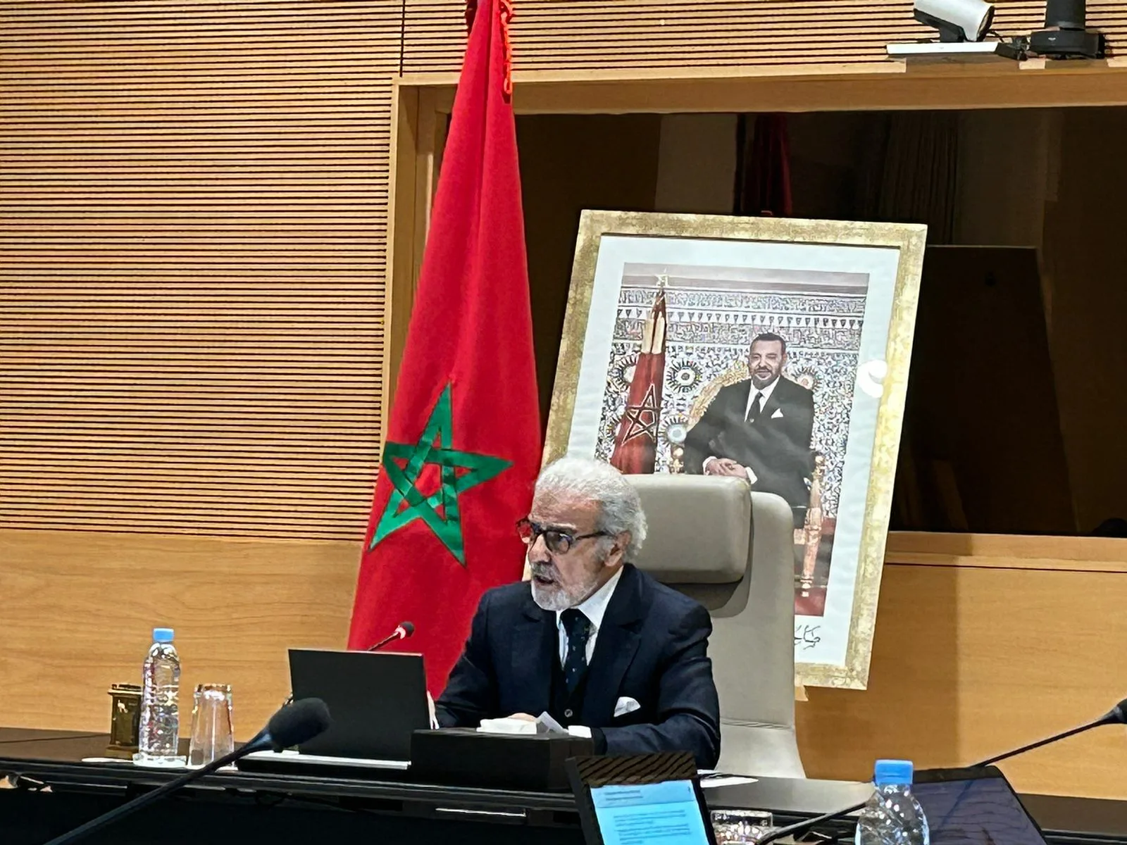 الجواهري يفسر الحفاظ على سعر الفائدة بسبب عدم وضوح نتائج الحرب بين إيران وإسرائيل الجواهري يفسر الحفاظ على سعر الفائدة بسبب عدم وضوح نتائج الحرب بين إيران وإسرائيل