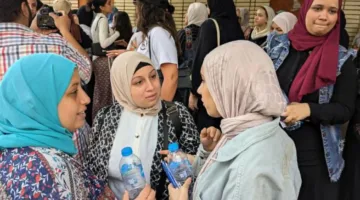 طلاب الثانوية العامة في البحر الأحمر: امتحان الفيزياء كان challenging.. والدراسة للتاريخ تتطلب وقتاً أطول.