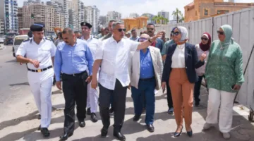محافظ الإسكندرية على الكورنيش: سباق مع الزمن لإكمال المشاريع قبل الصيف ودعم خاص لذوي الاحتياجات الخاصة.