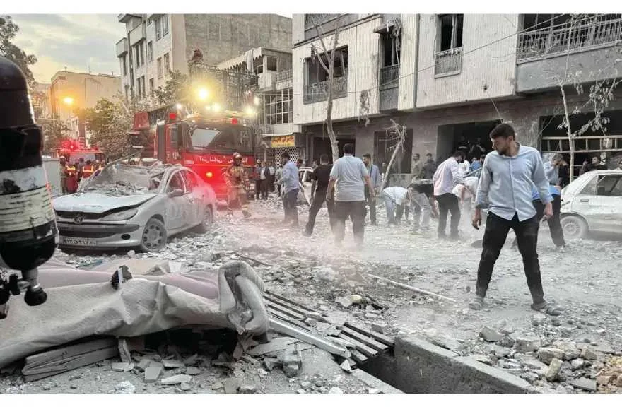 عاجل: نتنياهو يعلن: إيران تمتلك 20 ألف صاروخ باليستي وقد اتخذنا خطوات للتخلص من قدراتها الصاروخية. عاجل: نتنياهو يعلن: إيران تمتلك 20 ألف صاروخ باليستي وقد اتخذنا خطوات للتخلص من قدراتها الصاروخية.