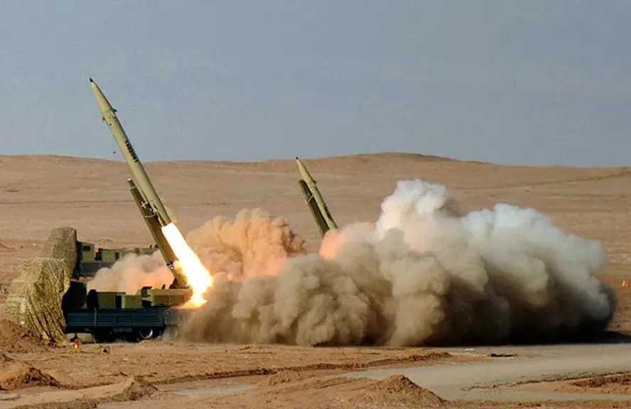 Latest Developments in the Iran-Israel Conflict: Urgent | “Fateh” Missiles Penetrate Tel Aviv’s Airspace as Tehran Warns Against Escalation Latest Developments in the Iran-Israel Conflict: Urgent | “Fateh” Missiles Penetrate Tel Aviv’s Airspace as Tehran Warns Against Escalation