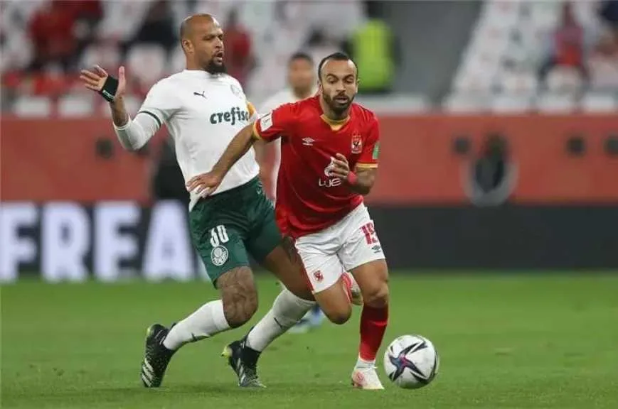 أصوات متعددة.. المعلق على مباراة الأهلي أمام بالميراس في كأس العالم للأندية 2025 أصوات متعددة.. المعلق على مباراة الأهلي أمام بالميراس في كأس العالم للأندية 2025