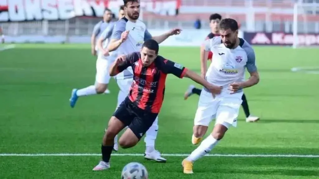 القنوات التي ستبث مباراة اتحاد العاصمة ضد مولودية وهران في الدوري الجزائري وتوقيت المباراة القنوات التي ستبث مباراة اتحاد العاصمة ضد مولودية وهران في الدوري الجزائري وتوقيت المباراة